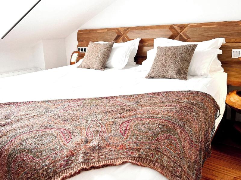 Anahita Boutique Hotel image