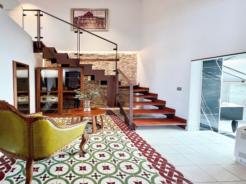 Anahita Boutique Hotel image