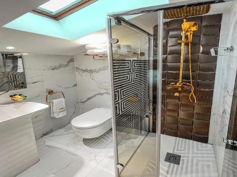 Anahita Boutique Hotel image