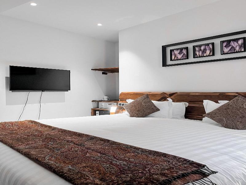 Anahita Boutique Hotel image