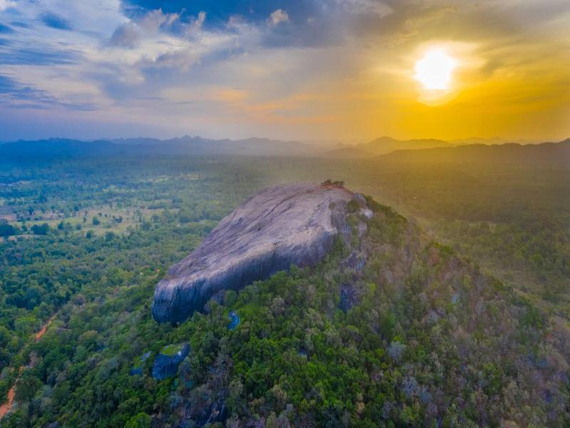 Sigiriya King's Resort image