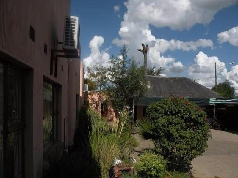 Liya Guest Lodge image