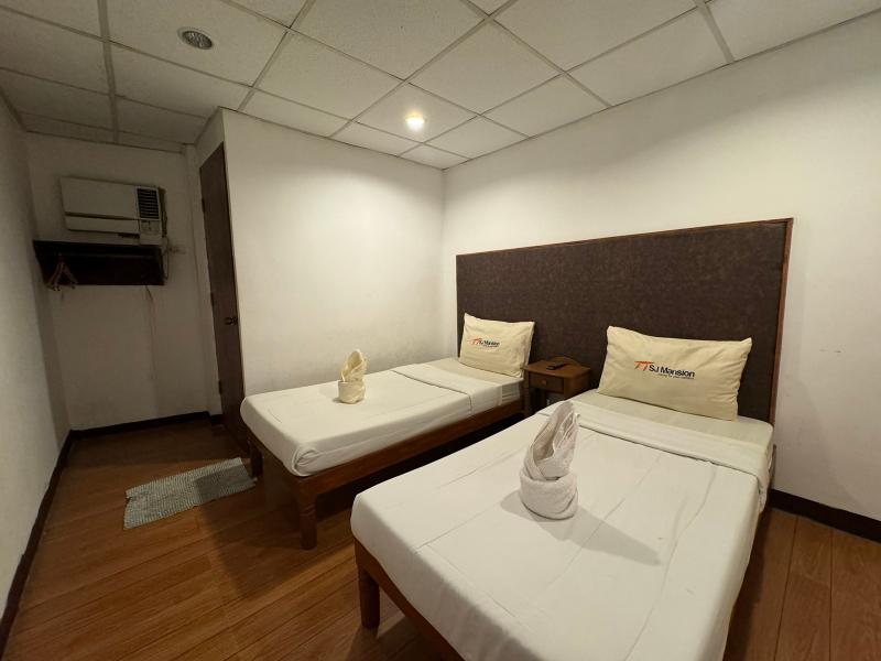 Sj Mansion Hotel image