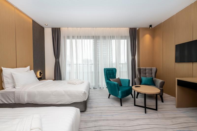The Grandeur Hotel image