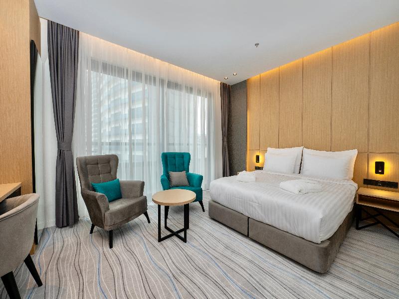 The Grandeur Hotel image