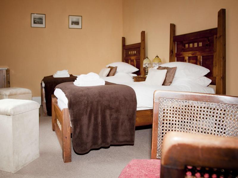 The Punch Bowl Inn image