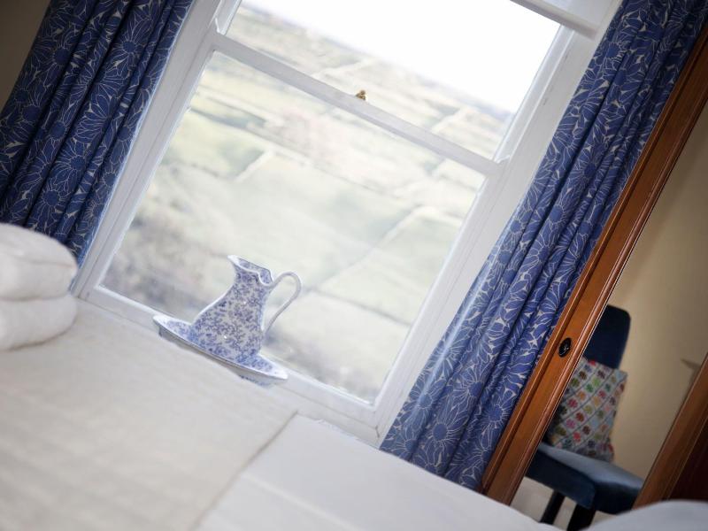 The Punch Bowl Inn image
