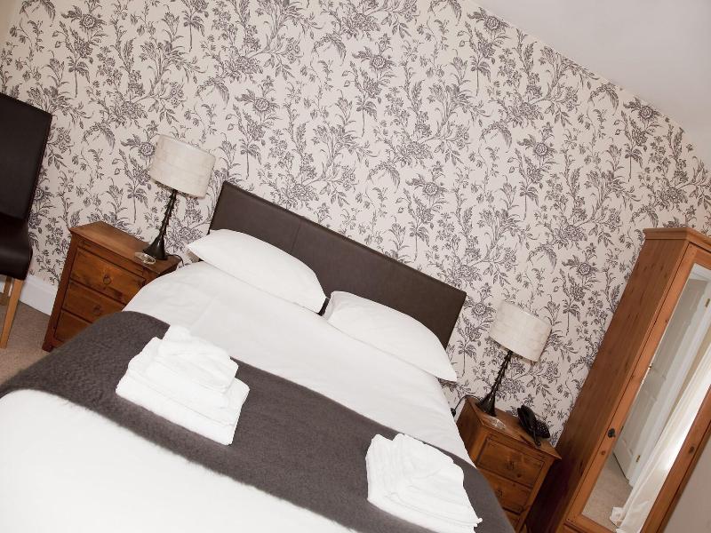 The Punch Bowl Inn image