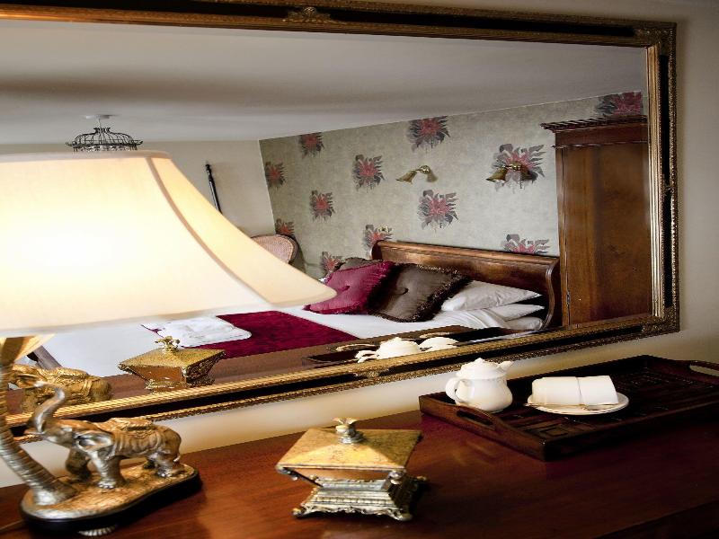 The Punch Bowl Inn image