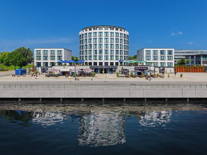 Hotelhafenwedel image