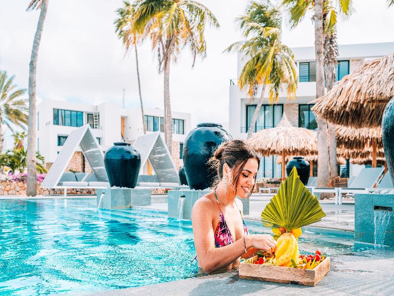 Van der Valk Plaza Beach & Dive Resort Bonaire image