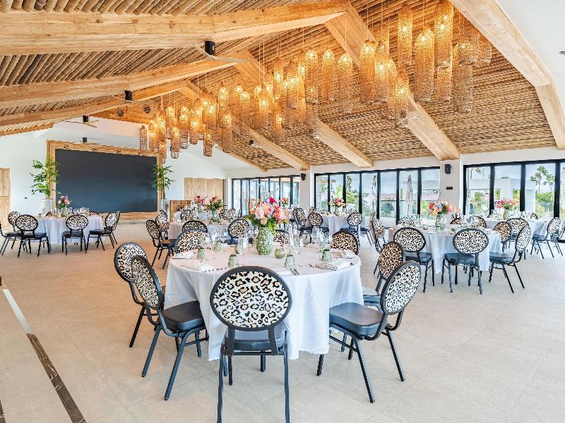 Van der Valk Plaza Beach & Dive Resort Bonaire image