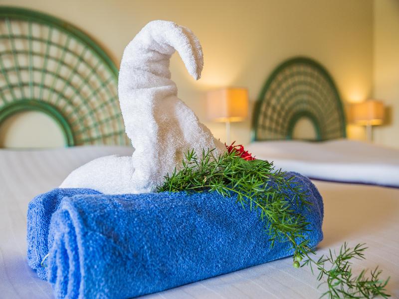 Van der Valk Plaza Beach & Dive Resort Bonaire image