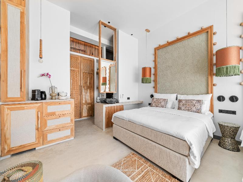 Van der Valk Plaza Beach & Dive Resort Bonaire image