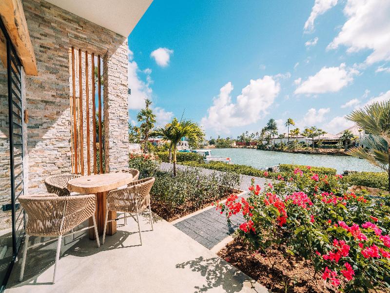 Van der Valk Plaza Beach & Dive Resort Bonaire image