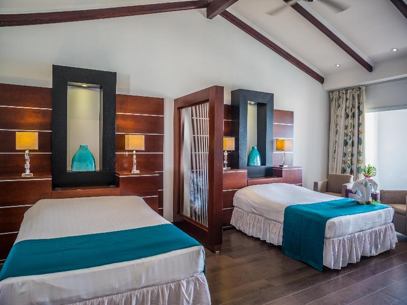Van der Valk Plaza Beach & Dive Resort Bonaire image