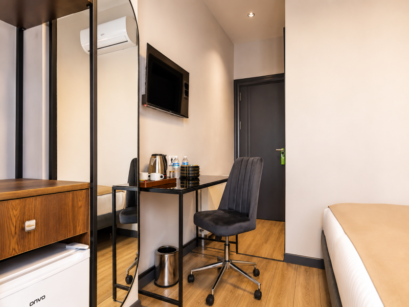 Nora Airport Hotel image