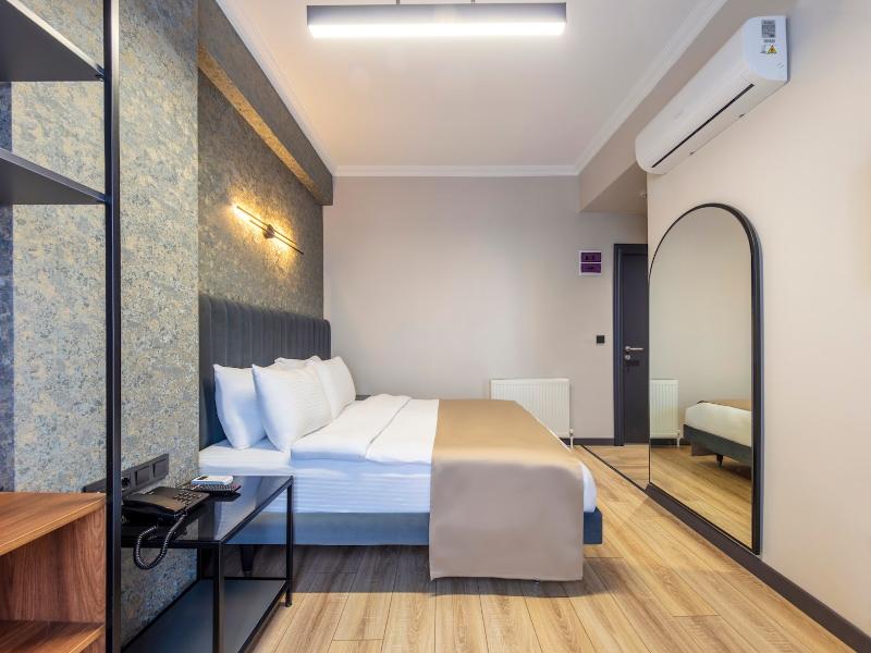 Nora Airport Hotel image