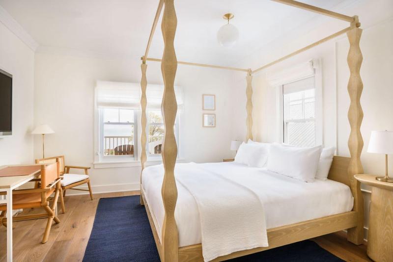 The Lake House On Canandaigua image