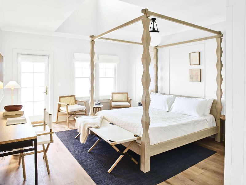 The Lake House On Canandaigua image