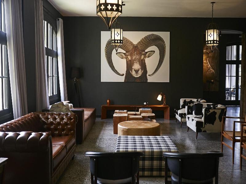 Ort Hotel