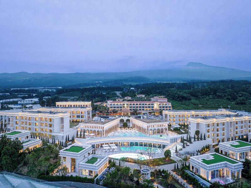 The Siena Resort