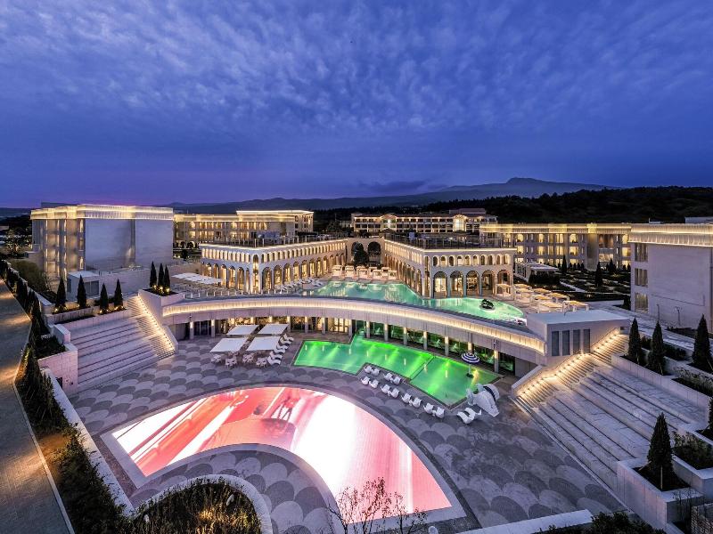 The Siena Resort