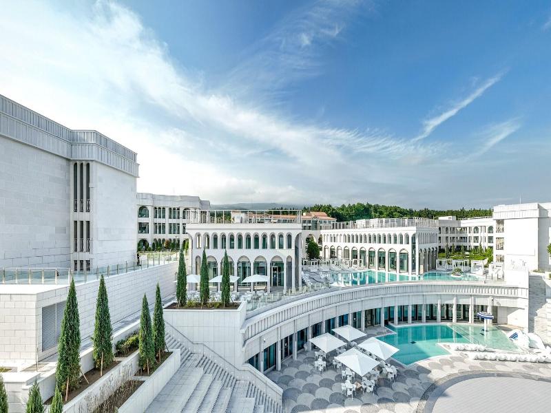 The Siena Resort