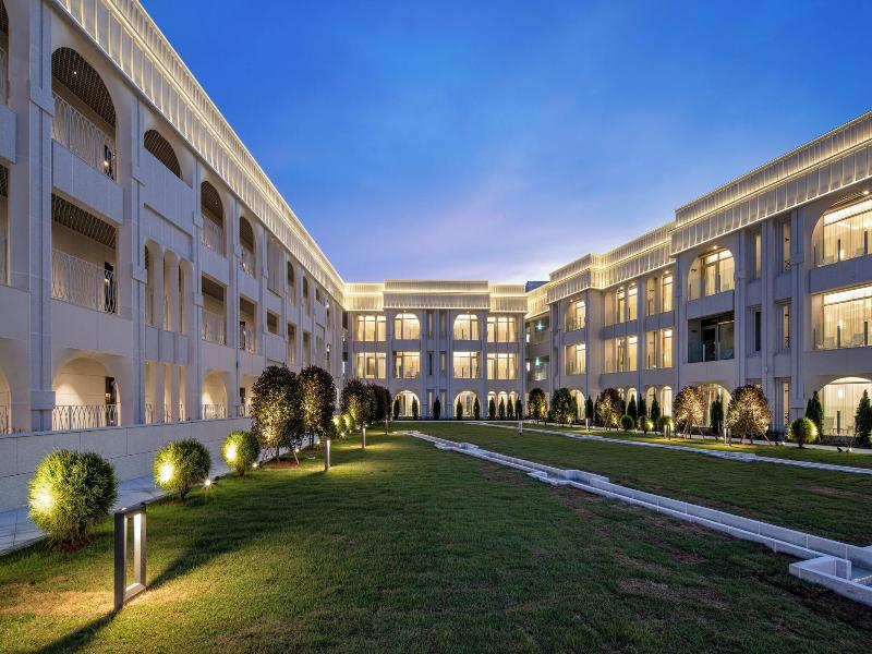 The Siena Resort — photo 19