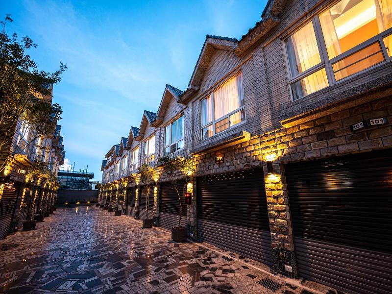 Yilan East Motel image