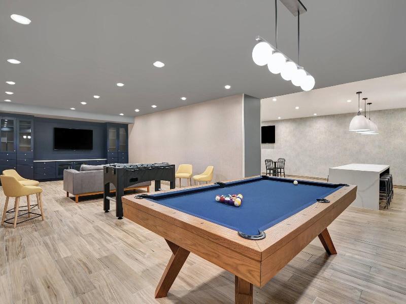 Towneplace Suites By Marriott Cincinnati Downtown image