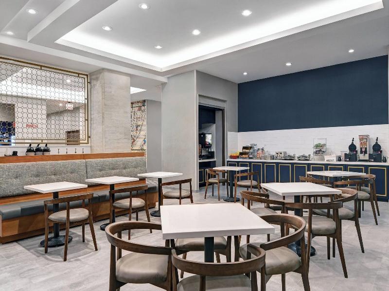 Towneplace Suites By Marriott Cincinnati Downtown image