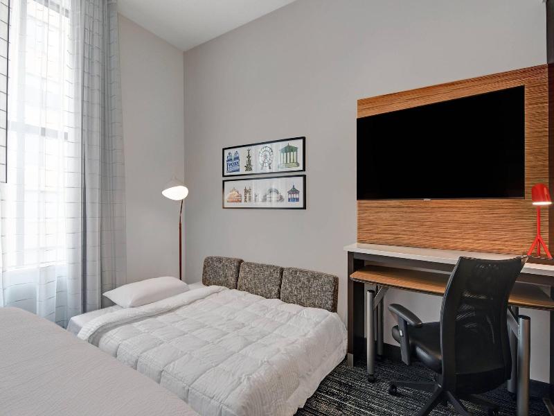Towneplace Suites By Marriott Cincinnati Downtown image