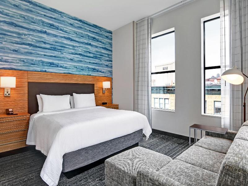 Towneplace Suites By Marriott Cincinnati Downtown image
