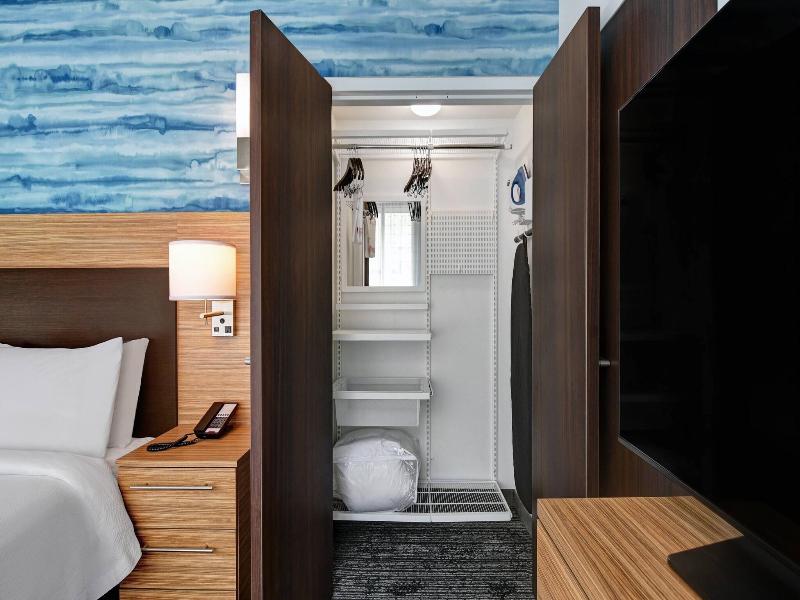Towneplace Suites By Marriott Cincinnati Downtown image