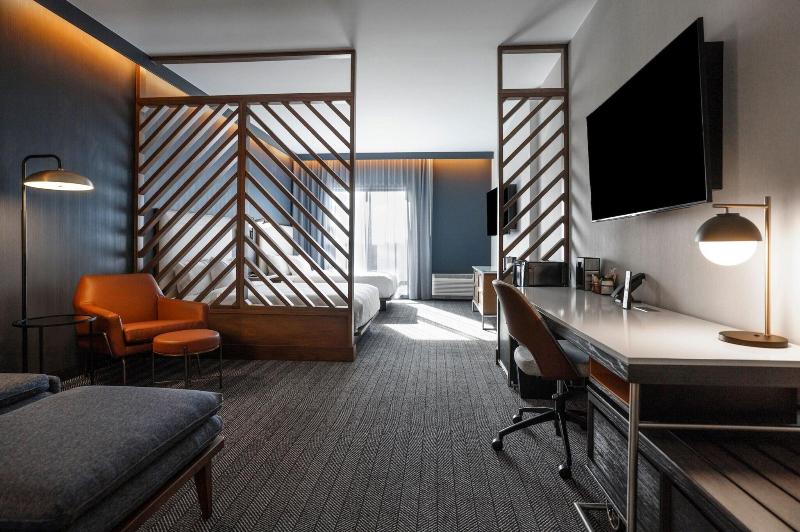 Courtyard By Marriott Indianapolis Fishers image