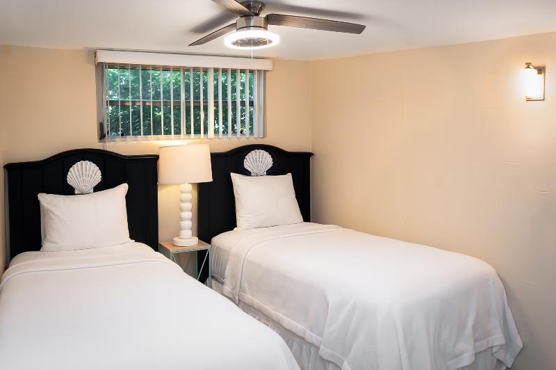 Cedar Cove Resort And Cottages image