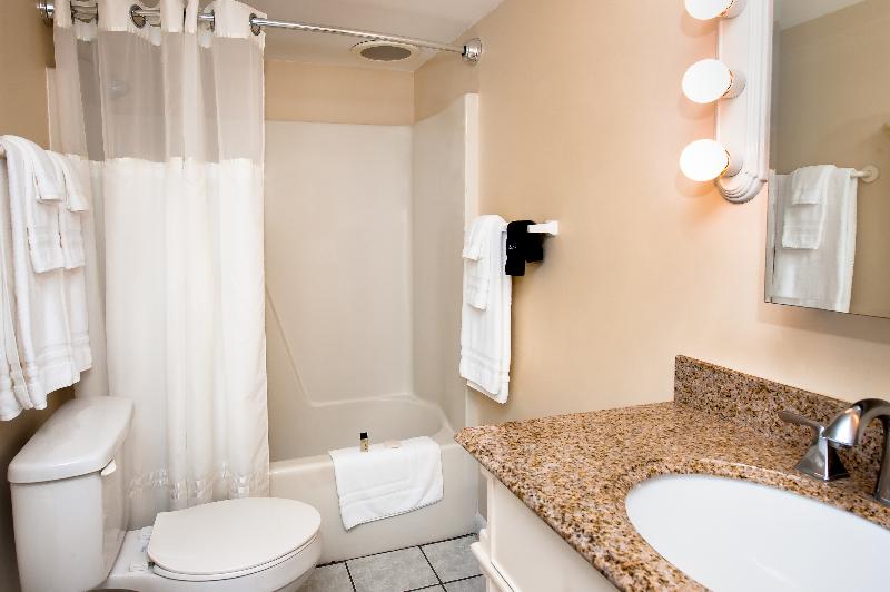 Cedar Cove Resort And Cottages image