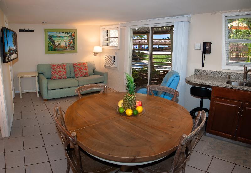 Cedar Cove Resort And Cottages image