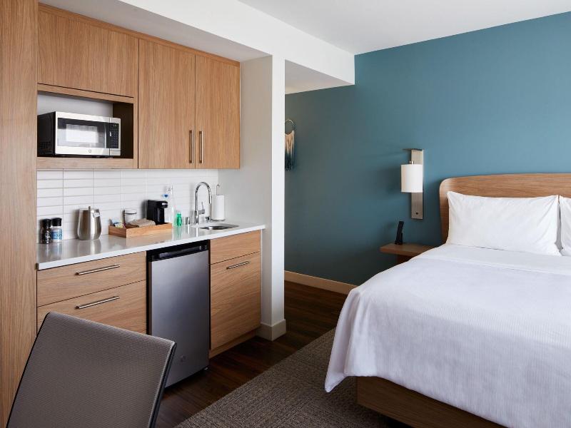 Element Irvine image