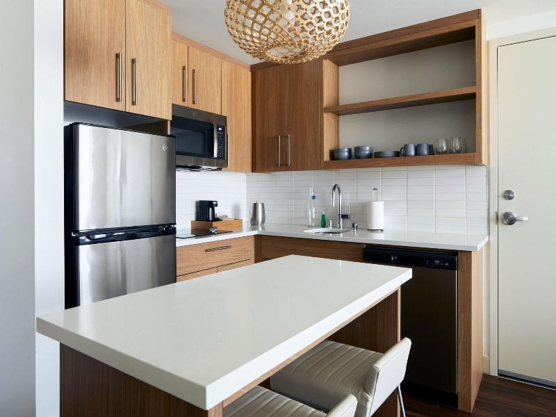 Element Irvine image