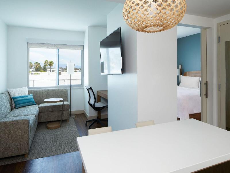Element Irvine image