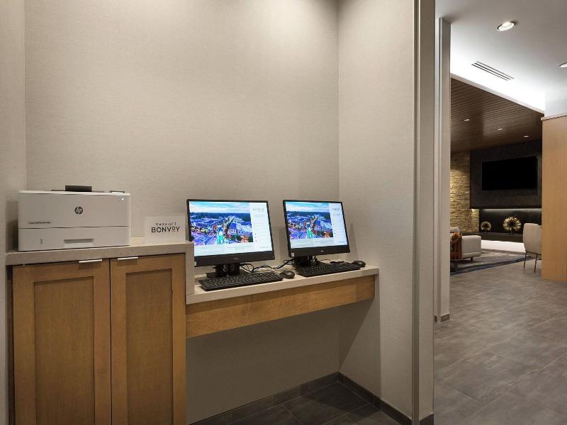Fairfield Inn and Suites By Marriott Statesville image