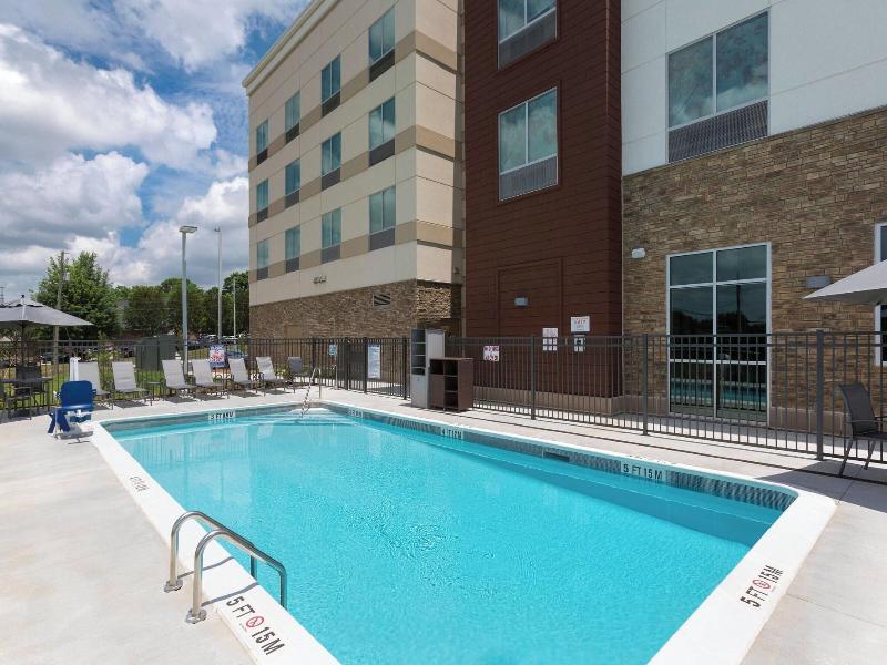 Fairfield Inn and Suites By Marriott Statesville image