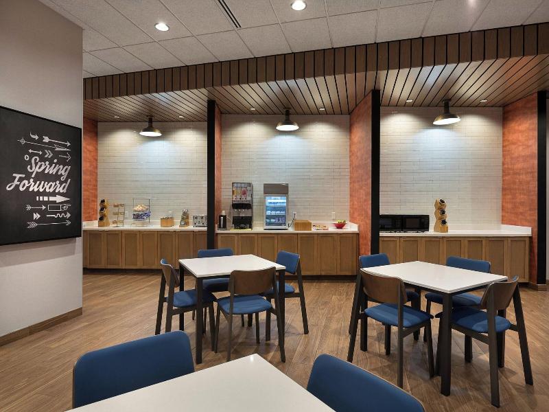 Fairfield Inn and Suites By Marriott Statesville image