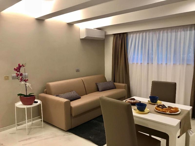 Marina Centro Suite image