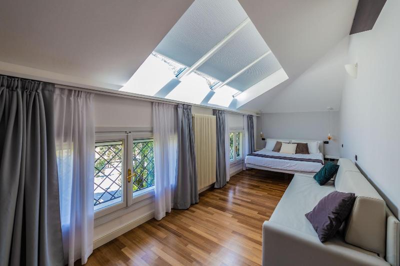 Marina Centro Suite image