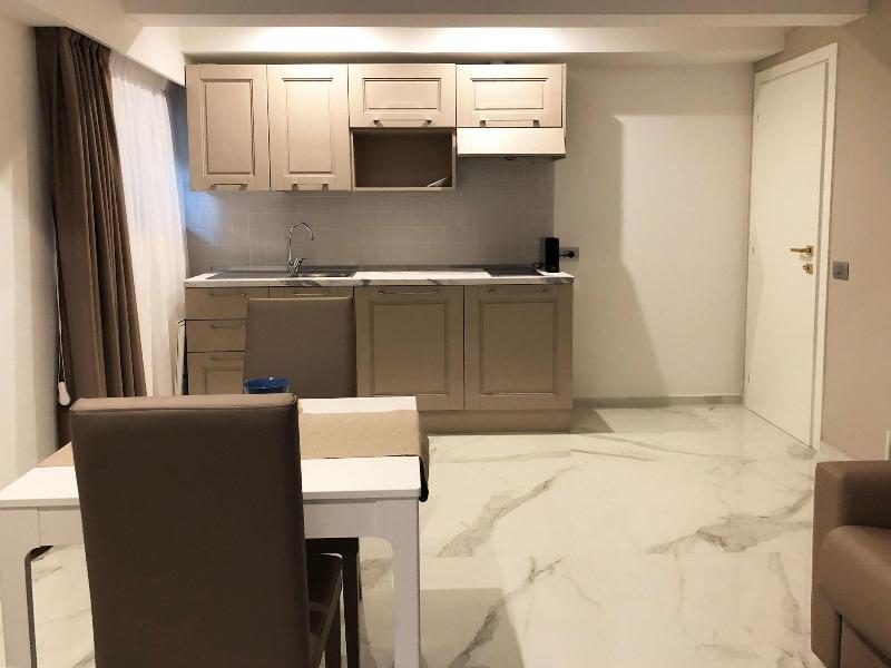 Marina Centro Suite image