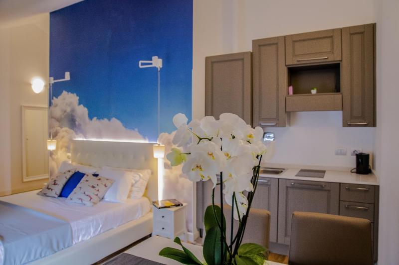 Marina Centro Suite image