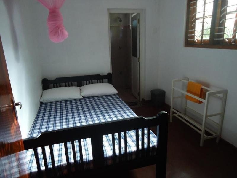 Nishan Surf Inn image